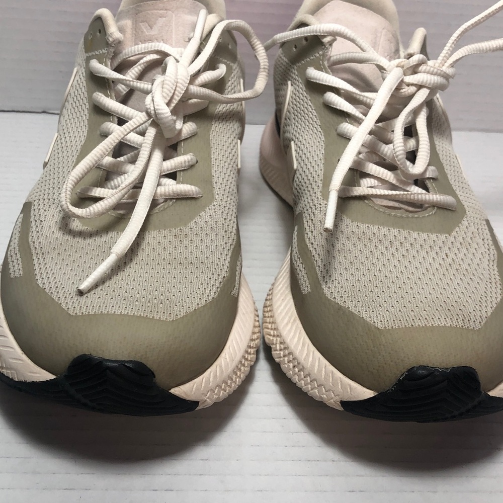 Veja Impala Mesh Sneakers Women’s size 9 - Picture 3 of 14